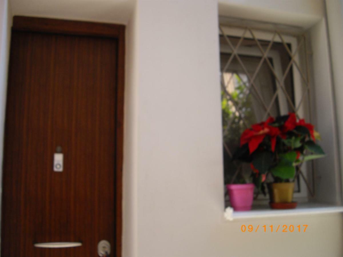 The 25Sqm Sunny, Modern And Comfortable Athena Bagian luar foto