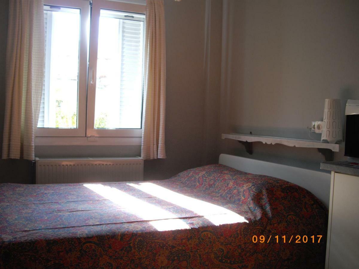 The 25Sqm Sunny, Modern And Comfortable Athena Bagian luar foto